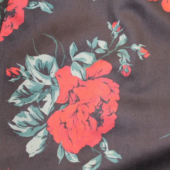 Charlotte Russe Off-The-Shoulder Rose Dress - Picture 8 of 10